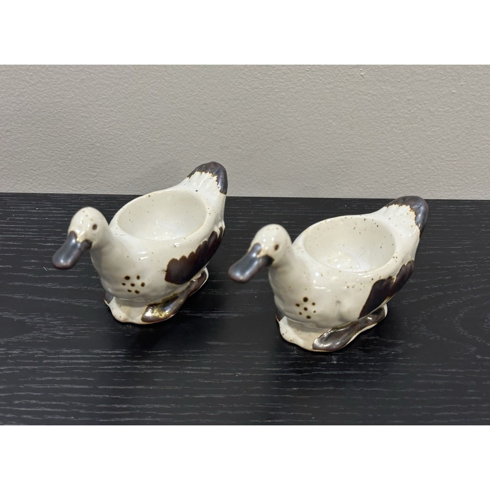 Set 2 Vintage 1971 Vandor Pottery Ceramic Speckled Duck Egg Holder Cottagecore
